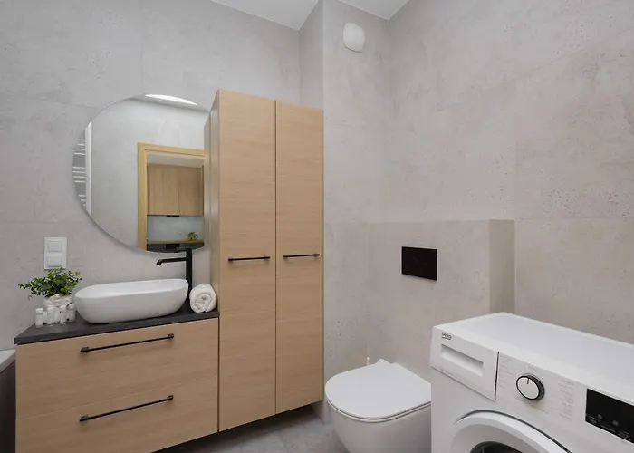 Appartement Stylish Habicha With Air Conditioning And Underground Parking By Renters Warschau